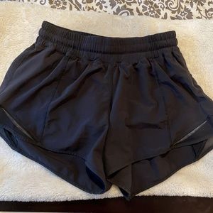 Lululemon Hotty Hot Short